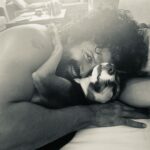 Farhan Akhtar Instagram – Hug a pup .. have a nice day ❤️ #tystagram