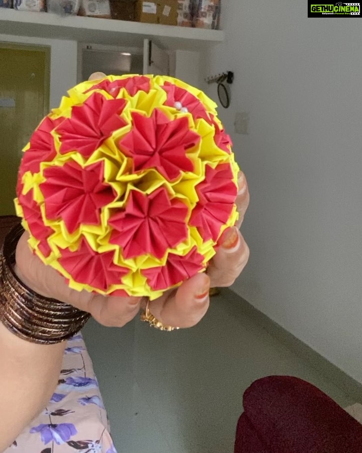 Fathima Babu Instagram - Origami flower ball - paper art