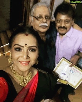 Fathima Babu Instagram - After receiving the best actress award from Mylapore Academy. Our play writer and director shri TV Radhakrishnan and co actor Shri thuqlak Ramesh are also in the pic