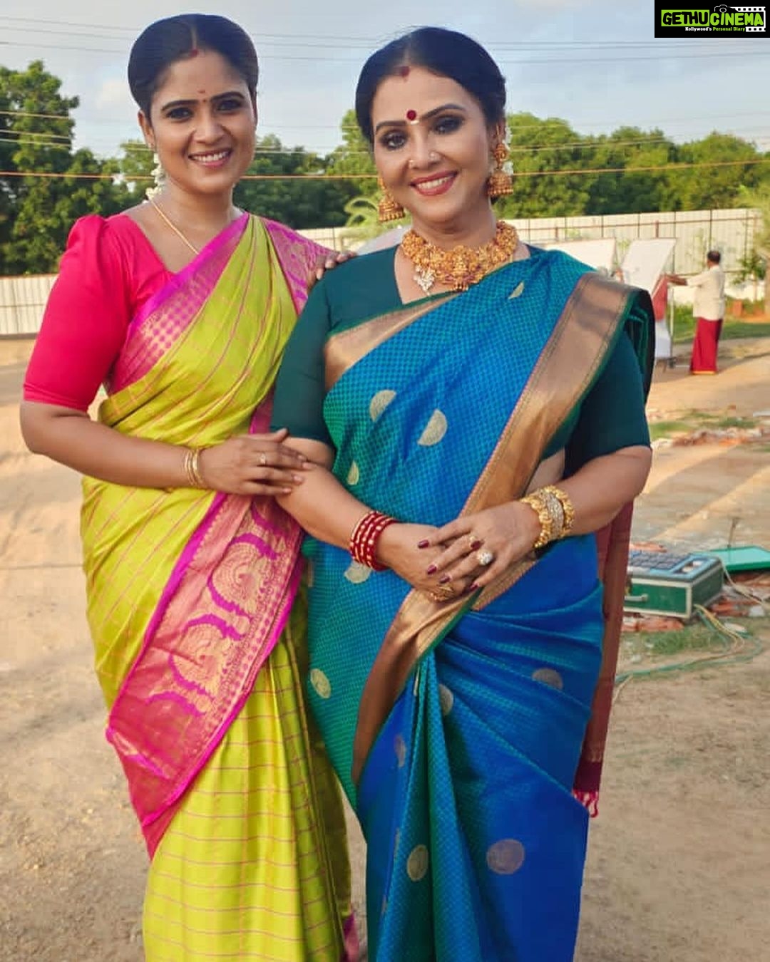 Actress Fathima Babu HD Photos and Wallpapers October 2022 Gethu Cinema