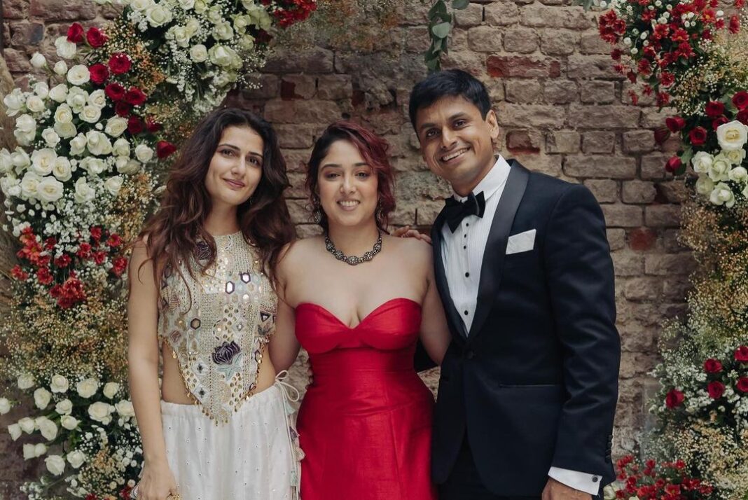 Fatima Sana Shaikh Instagram - What a mad afternoon that was!!! So happy to see guys celebrate Your love and the was so infectious… My heart was swelling with love and affection for both of you. I am glad I could be a part of it. Pyaar pyaar pyaar @khan.ira @nupur_shikhare 📸 @etherealstudio.in