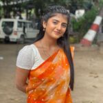 Gabriella Charlton Instagram - Who is excited for this week’s episodes? 🤩 Saree and blouse by @sdduniqueboutique_97 🫶 #eeramanarojave2