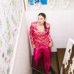 Gauahar Khan Instagram - 💘 promotions for #shikshamandal releasing on 15th of September On @mxplayer @ggofficial.18 : suit @devs213 : styling @krutikaa_sharma : assistant Mumbai, Maharashtra