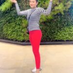 Gauahar Khan Instagram - Just a happy soul ! ❤️ are u truly happy every year that u turn a lil older ???? #bethefire #setstandards #fitness #réel #trendingnow #glow