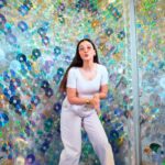 Gauahar Khan Instagram - With a catchy hook step comes an absolutely stunning insurance product. Presenting, the Reliance Health Gain Policy that gives its customers the #FreedomToCustomise their health insurance policy as per their choice! To enter their fun contest and win vouchers, all you've got to do is: ➡️ Record a video of you doing the #FreedomToCustomise hookstep with the Jingle audio. ➡️ Upload the video on your Instagram handle. ➡️ Make sure you tag @RelianceGenIn and @gauaharkhan in your post. ➡️ Also, ensure you follow @RelianceGenIn and @gauaharkhan. #HealthGain #FreedomToCustomise #RelianceGeneralInsurance #LiveSmart #FreedomToCustomiseHookStepChallenge #Tech+❤️ #ad Mumbai, Maharashtra