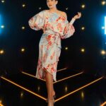 Gauahar Khan Instagram - The best in resort wear : @mandirawirkhq 💙 #fashion #needaholiday #suggestions for #beautifuldestinations . Atrangz House