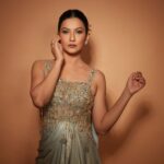 Gauahar Khan Instagram – Brown Girl 🤎 

Earring : @seternals.krishasheth 
Outfit : @niveditasaboocouture 
Stylist : @devs213 
Click : @shivamguptaphotography Mumbai, Maharashtra