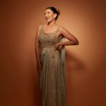 Gauahar Khan Instagram - Brown Girl 🤎 Earring : @seternals.krishasheth Outfit : @niveditasaboocouture Stylist : @devs213 Click : @shivamguptaphotography Mumbai, Maharashtra