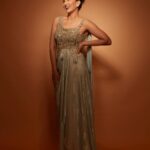 Gauahar Khan Instagram - Me 🤎 Host of the first ever @ottplayapp awards ! Wore : @niveditasaboocouture Earring : @seternals.krishasheth Stylist : @devs213 Assisted by @krutikaa_sharma Hair : @savitanalwade 📸 : @shivamguptaphotography Mumbai, Maharashtra