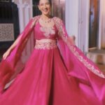 Gauahar Khan Instagram - Of twirls and turns …. 💞 #reels #trendingsongs #fashion #desi #fusion #pink Mumbai, Maharashtra
