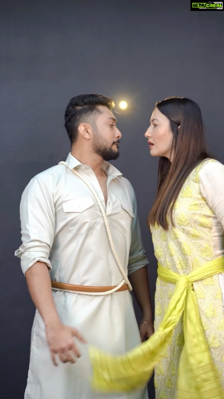 Gauahar Khan Instagram - Loved doing this with @atrangz vibe ! #jihuzoor @zaid_darbar ♥️ #shamshera #JiHuzoor #shamshera22ndJuly #shamsherasong #trending @shailesh_atz @surajyadav_suru @aman_atz Atrangz House