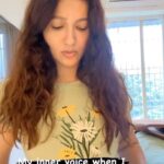 Gauahar Khan Instagram – Hhehehe pre Eid content ! 😬😬
Raise your hand if u have an inner voice too ! 🙋🏻♀️
#reelyfunny #trends #actor #muslim #love #whyarentyouinuniform Mumbai – मुंबई