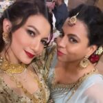 Gauahar Khan Instagram - Swipe left to see the person I take the most selfies with ( coz she loves taking pics and collecting them for yearsssssss along 😬📸 ) my best selfies , my best laughs , my craziest trips , my dangerous encounters , my scariest movies , and so much more with this dhamaka package, 😘❤️🌸🍰 happy happy happy birthday preeto ! 😬💛⭐️ . Keep smiling , may allllllllk your dreams come true . Love uuuuuuu 😘😘😘 missing ur bday , come back soon so we can celebrate .. so many prayers for you ! 💗🙌 happppppy birthdayyyyyyyyy my preeto ! 😘🤗