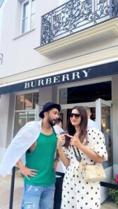 Gauahar Khan Instagram - Husbands at high end stores …. Hahahahahahha ! Irada toh humesha nek hai ! 🤣🙋🏻‍♀️😬 
@zaid_darbar ♥️

#burberry my love ! #paris #husbandandwife #musafir #trending #tohkyairadahai #funny