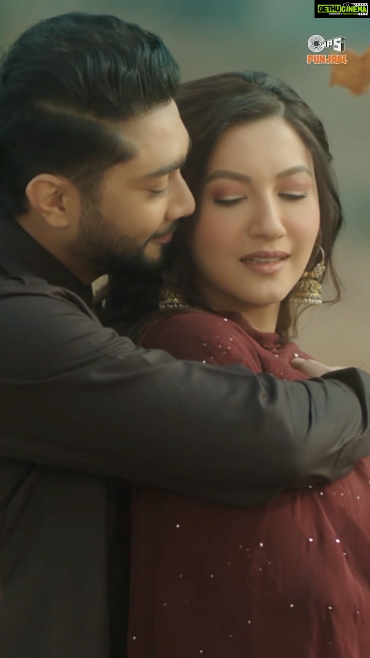 Gauahar Khan Instagram - Bewafaayi ya pyaar? Ki karega Shoaib Zoya de naal? #KhairKare OUT NOW on @tipspunjabi @youtubeindia @kumartaurani Featuring: @gauaharkhan & @zaid_darbar Singer: @itsafsanakhan Music: @sunnyvikmusic Lyricist: @rajfatehpuria Director: @onlinenadeem @nitinfcp @rachitsogani #TipsPunjabi #TheMustHaveHits