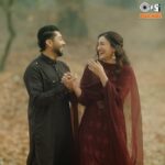 Gauahar Khan Instagram - Bas ek din hor! #KhairKare OUT TOMORROW on @tipspunjabi @youtubeindia @kumartaurani Featuring: @gauaharkhan & @zaid_darbar Singer: @itsafsanakhan Music: @sunnyvikmusic Lyricist: @rajfatehpuria Director: @onlinenadeem @nitinfcp @rachitsogani #TipsPunjabi #TheMustHaveHits