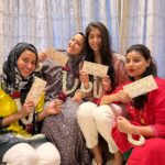 Gauahar Khan Instagram - My heart , My brother made my quran khaatma so beautiful with this surprise! 😘❤️ and it’s was also @nigaarzkhan ‘s birthday! Great surprise for her . @sahyrkohli @neelu.i happy girls ! 🌙⭐️ #eidmubarak #2022 @asaadzkhan @sabreen.a.jan thank you sooooo much . I love you ! 💯 may Allah bless you guys always ! Ameen Mumbai, Maharashtra