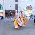 Gauahar Khan Instagram - It was my sisters first Umrah , n I’m so glad we could do it as a family ❤️ Alhamdulillah. @nigaarzkhan may Allah make all your dreams come true . 🕋🤲🏻 This reel is the thought of my amazing husband who captures all moments beautifully. @zaid_darbar I love you ! ♥️ Right outside the best hotel , @theoberoimadinah 💯 Planned and executed by @alkhalidtours ! My kurta : @chikankari_bazaar #medina #love #gratitude #reel #musafir Medina, Saudi Arabia