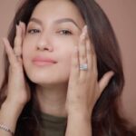 Gauahar Khan Instagram - Try my favourite skincare routine with @riyoherbs and experience the wonders of their amazing products. Products Used: Aqua Restoration Facewash, Water Cream & sun protection spray. Use my code Gauahar15 to get 15% off Buy Now: https://riyoherbsindia.com/ #RiyoHerbs #Skincare #Skinlove #Skincaretip #Facewash #SunProtectionSpray #WaterCream #SkincareRoutine #SkincareRegime #gauaharkhan #LoveYourSkin