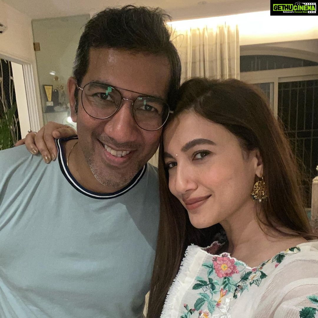 Gauahar Khan Instagram - Happy birthday Shaju ! Reliable, loveable , THE SUITABLE MAN ! Ure amazing . Have the best year of your life . Health wealth n happiness ! ππ°π€ To Happy times , Always β¦β¦ Ameen . Mumbai, Maharashtra