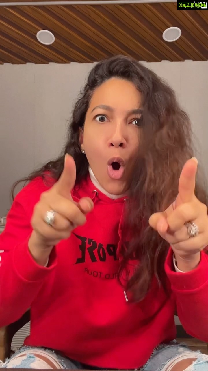 Gauahar Khan Instagram - #cancelmonday HAHAHAHAH . How many of you feeling this today ?? #justkidding Alhamdulillah for every day that I get to wake up . It’s a blessing . Starting filming on a new show today . Sooooo grateful . ❤️ #funnyvideos #reel #trending #mondayblues