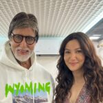 Gauahar Khan Instagram - Sir , Legend , SuperStar , Hero !!!!!! Kya bulayein aapko har shabd chota hai ! May you live the longest , happiest life sir ! @amitabhbachchan happy happy birthday sir 🎂🌺 !The opportunity to even stand next to you is a dream come true , acting with you in a frame is something I’m still pinching myself every day about ! 💛🙋🏻‍♀️ blessings , love and respect for everything that your existence has added to my life as a fan ! 🙏🏻 #80th #fanforever #legend #shriamitabhbachchan Mumbai, Maharashtra