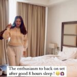 Gauahar Khan Instagram - Heheheh Love it ! #Enthucutlet 🙋🏻‍♀️ good sleep , courtesy the great , efficient team of @aazfilms @ihimanshumehra #akramsir😬 Heheheh ! 😜 @zaid_darbar jaanu thanks for the soft slip Ons for my swollen foot 😍 #shootlife #Punjab #trendingreels #funnyvideos