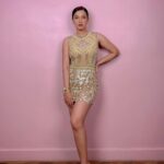 Gauahar Khan Instagram - I Dig Gold , literally! 💛 For @vivo_india #Sunshinegold #vivov23e Outfit : @dilnazkarbhary Styling : @devs213 #Gold #Lover #shiny Mumbai, Maharashtra