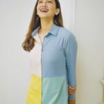 Gauahar Khan Instagram - Your Smile is everything of your personality. 😁 #BeReal #colourpop Outfit : @weavingcult Styling : @devs213 💕 Mumbai, Maharashtra