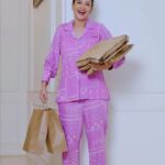 Gauahar Khan Instagram - Want to look like the main character of your life? Get the bougie looks on @Myntra’s End of Reason Sale!! 😍 Become a Myntra Insider and shop the best looks before the rest, here’s how; Get early access from 9th Dec, extra discounts, free deliveries, and much more! 🥳 Download the @Myntra app and get the biggest brands & biggest deals up to 50% - 90% off!! Exciting, right!! Then what are you waiting for??? Jao Shop Now!!!!!🛍💸 #MyntraENDofReasonSale #IndiasTrendiestFashionDhamaka #MyntraEORS2022 #MyntraEORSInsider #MyntraEORS #MyMyntraEORS #MyntraSlayers #EORSBash #celebratewithmyntraeors #ad Mumbai, Maharashtra
