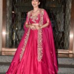 Gauahar Khan Instagram - Pretty in Pink , must I say ??? 💞 Outfit : @mrunalinirao Necklace : @goldsmiths_jewellery Styling : @devs213 💛 Assisted by @krutikaa_sharma 📸 : @manojstillwala Mumbai, Maharashtra