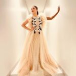 Gauahar Khan Instagram - Host 🤍 Outfit: @supriamunjalatelier Jewellery: @goldenwindow Styling : @devs213 Assisted by @krutikaa_sharma #doha #bollywoodmusicfestival #lusailstadium #visitqatar