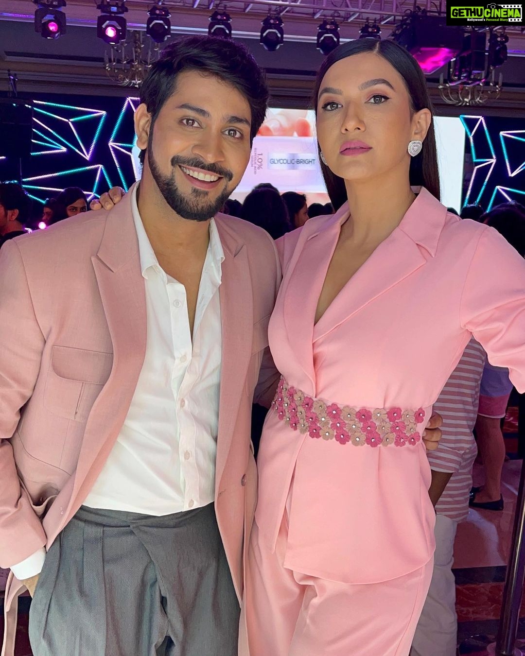 Gauahar Khan Instagram - I’ve always admired @gauaharkhan and the person she’s grown to be, it was quite a moment to finally meet her in person ❤️🥹You’re iconic, G! . Wearing blazer by @karrtikd Pants by @thedashanddot Shirt meri hi hai 100 watt smile courtesy @gauaharkhan