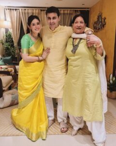 Gautam Rode Instagram - Diwali‘ 22 
💛💚💛💚💛💚💛💚