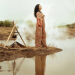 Gayathrie Instagram - NOMANSLAND by @___melwy_j___ Ft. @gayathrieshankar Production house: @roosakiproduction Cinematography: @vivekpremsingh Photography: @linsonantony_ Editing: @premraj________ Stylist: @story_of_esther Retouch: @sujithnairphotography MUA & Hair: @martini_trucco | @rehanaps27 Designers: @___melwy_j___ and @story_of_esther (skin cult) Music:@christo_xavier_ Special thanks: @bijoy_kodur_ @mithu_siva_ @slowbharath @leyoazeem @level_2_dreamer @the_dinodavis @maya_chellakutty #fasionstatement #fasionista #nomansland #gayathrieshankar #art #kaltrevolution #art #costume