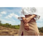 Gayathrie Instagram - NOMANSLAND by @___melwy_j___ Ft. @gayathrieshankar Production house: @roosakiproduction Cinematography: @vivekpremsingh Photography: @linsonantony_ Editing: @__premraj_ Stylist: @story_of_esther Retouch: @sujithnairphotography MUA & Hair: @martini_trucco | @rehanaps27 Designers: @___melwy_j___ and @story_of_esther (skin cult) Special thanks: @bijoy_kodur_ @mithu_siva_ @slowbharath @leyoazeem @level_2_dreamer @maya_chellakutty #fasionstatement #fasionista #nomansland #gayathrieshankar #art #kaltrevolution #art #costume