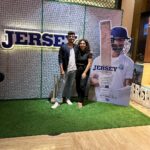 Geetika Mehandru Instagram – I don’t have word’s to explain, how much fun i had last night.

Jersey is all set to release tomorrow. Please book your tickets. 💃🏻

#geetikamehandru #jersey #bollywoodmovies #shahidkapoor PVR: Citi Mall