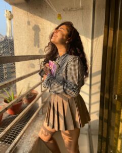 Geetika Mehandru Instagram - Good Morning ✨

#geetikamehandru #geetika #mehandru #jersey #chotisarrdaarni