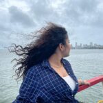 Geetika Mehandru Instagram - The mind is everything What you think you become ! 6 days to JERSEY #jersey #geetikamehandru #geetika #mehandru #seaside Gateway of India
