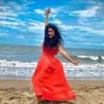 Geetika Mehandru Instagram - Happiness is the day at the beach. #geetikamehandru Aska Beach
