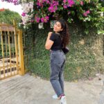 Geetika Mehandru Instagram – ❤️🌹🏵

#geetikamehandru #potd #ootd #instagood #shesonfire Pune, Maharashtra