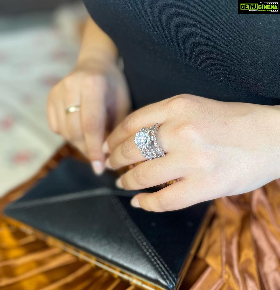 Geetika Mehandru Instagram - Do you want to know my new love? Check this out! I’m Love ❤️ "92.5 pure sterling silver with Real Swarovski stones and hallmarked inside " @designed2attract_jewels #swroski #jwellery #beautiful #checkitout #geetikamehandru