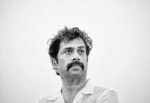 Guru Somasundaram Instagram - Today is World Mental Health day. Im thankful to each and everyone who has been with me during my tough rides. To all my koothupattarai friends who lend their ears to my night long laments. To all my colleagues who made me to feel ease in social situations. To film managers, production controllers, assistant directors who never annoyed to arrange shifting room after room when i struggle sleep depreviation. To every fellow human being who constantly impact my life in many ways. Like everyone with mental health issues im also thriving and working and willing to see the better healthy self of mine. Lets break the stereotypes around mental health and create safe space to talk as a community. Seek help when you need it💜 PC: @amirtharaj.stephen #worldmentalhealthday #mentalhealthmatters