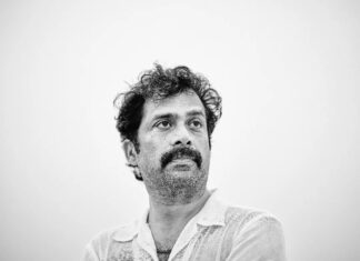 Guru Somasundaram Instagram - Today is World Mental Health day. Im thankful to each and everyone who has been with me during my tough rides. To all my koothupattarai friends who lend their ears to my night long laments. To all my colleagues who made me to feel ease in social situations. To film managers, production controllers, assistant directors who never annoyed to arrange shifting room after room when i struggle sleep depreviation. To every fellow human being who constantly impact my life in many ways. Like everyone with mental health issues im also thriving and working and willing to see the better healthy self of mine. Lets break the stereotypes around mental health and create safe space to talk as a community. Seek help when you need it💜 PC: @amirtharaj.stephen #worldmentalhealthday #mentalhealthmatters