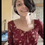 Haniya Nafisa Instagram - Hridayavum - Notebook✨@vineeth84 @jyotsnaradhakrishnan I’ve never worked so much for a reel before so hope you guys listen to the song with earphones on pweesh🥺 Tag @par_vathy @vineeth84 @jyotsnaradhakrishnan @mejjojosseph And let me know if you liked it in the comments🤞❤️ Outfit : @_handpicked__ ❤️