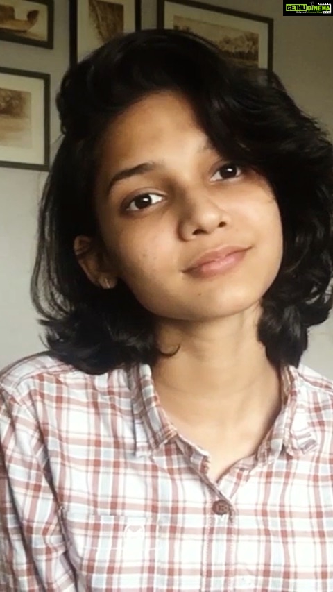 Haniya Nafisa Instagram - Mixing and music production: @_nishansaffar ❤️❤️❤️ Did this one with a sore throat so it wasn’t really up to how beautiful this song is so please do overlook the flaws🥺❤️