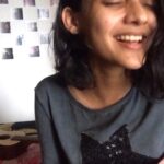 Haniya Nafisa Instagram - Bol na halke - @shankarehsaanloy Okay now I’m going to flex the photo collage on the wall behind me, Thank you soooo much @thesquareprints For sending those in and I’m in love with the print style and quality🥺❤️ I had so much fun recording this one except for the part where the neighbor kid was annoyingly loud and crying😂 @iyermahalakshmi @officialrfakworld @ehsaan @shankar.mahadevan @loymendonsaofficial @entekottayam @z.a.p.z @vidyavox @nucleya #bacardisessions #dowhatmovesyou