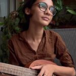Haniya Nafisa Instagram - Ingaattu Nokkanda - Jaya Jaya Jaya Jaya Hey✨ I’ve been listening to this song since the time I first watched the movie and I haven’t been able to get it out of my head. My voice hasn’t healed completely from cheering too much in the theatre🌚, kudos to @darshanarajendran and @ibasiljoseph for making the theatre experience worth it after so long! So here’s my version of this very beautiful song🤍