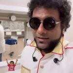 Haricharan Instagram - Going through some Swaram patterns in Raag Yaman before the concert