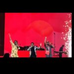 Haricharan Instagram - When things got outta control 💥💥🔥🔥😎 #Arrahman #liveconcert #faceoff #MalayalamRap #padakali #yodha #mohanlal #jagathysreekumar @arrahman @bennydayalofficial Etihad Arena